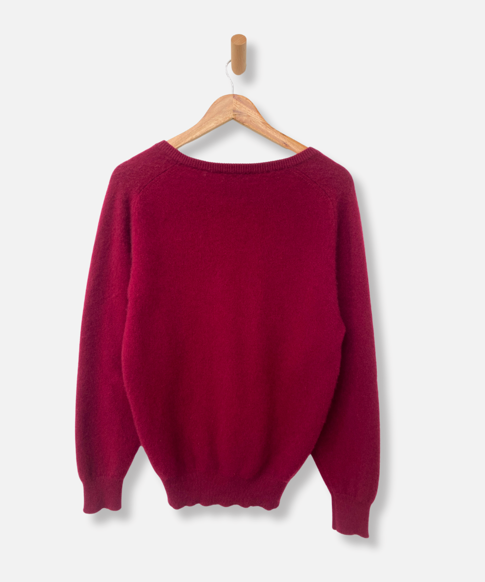 Secondhand cashmere jumper