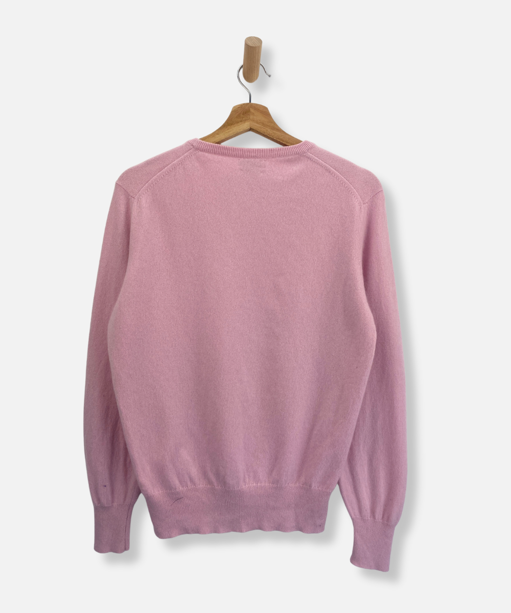 Secondhand cashmere jumper