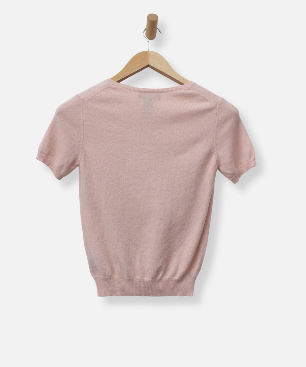 Secondhand cashmere jumper