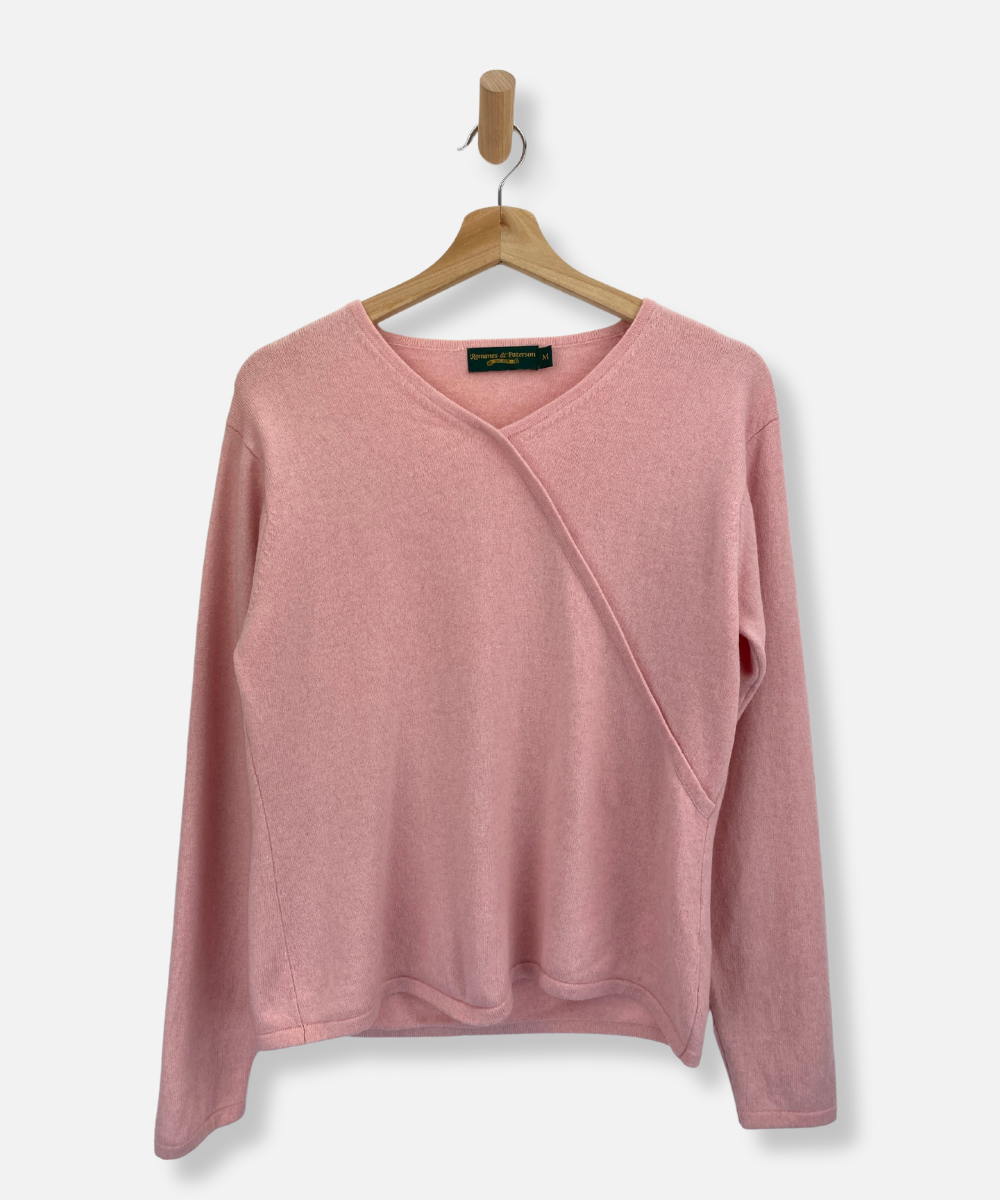 Secondhand cashmere jumper