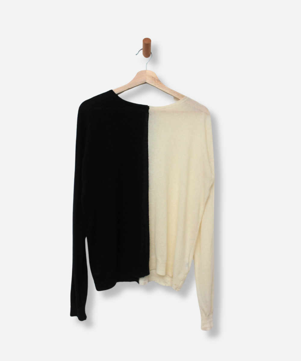 Secondhand cashmere jumper