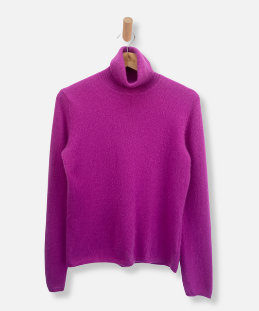 Secondhand cashmere jumper