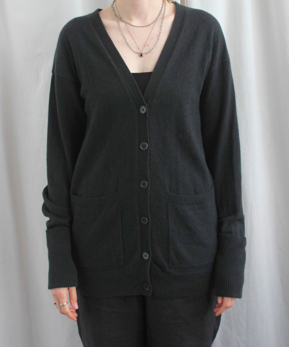 Secondhand cashmere cardigan