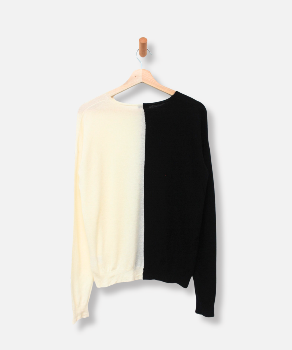 Secondhand cashmere jumper