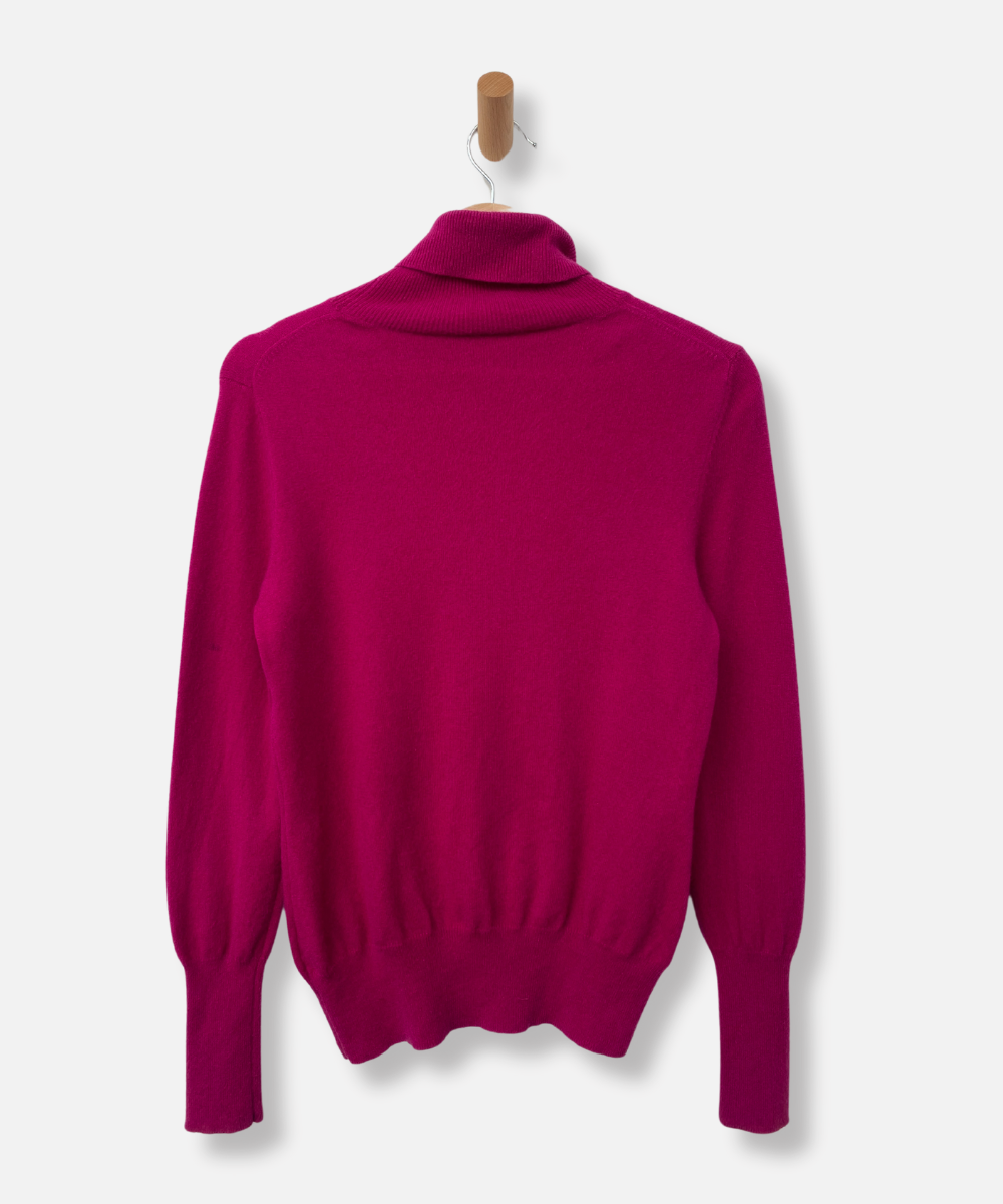 Secondhand cashmere jumper