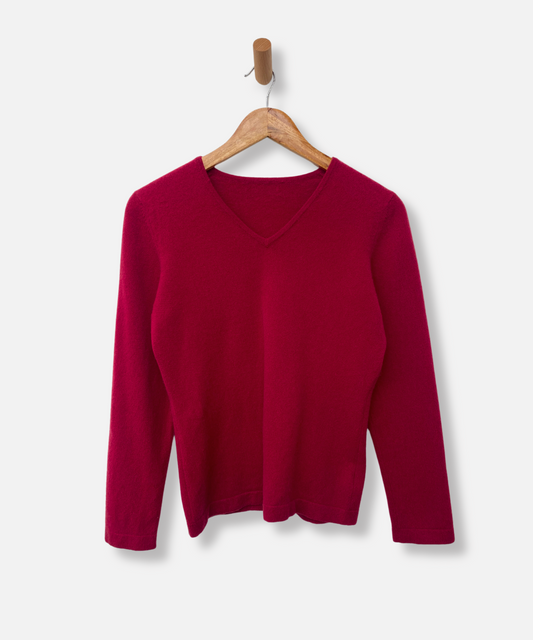 Secondhand cashmere jumper