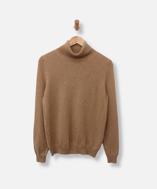 Secondhand cashmere jumper