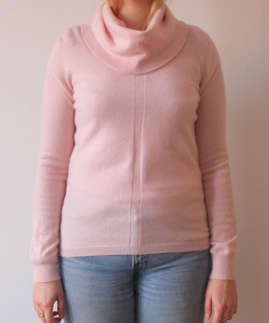 Secondhand cashmere jumper