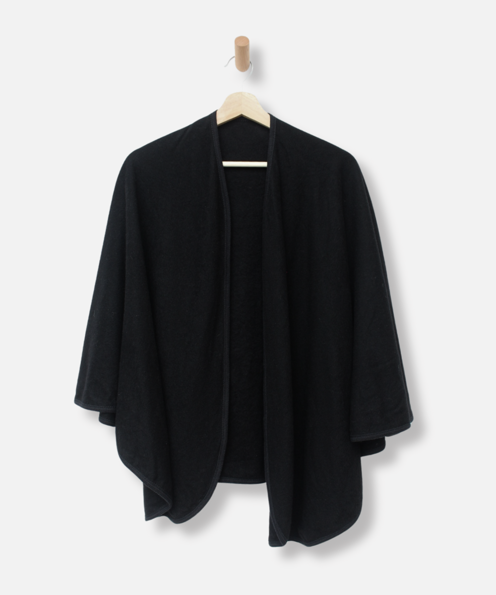 Secondhand cashmere cape