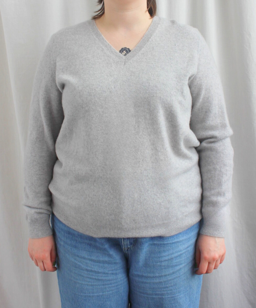 Secondhand cashmere jumper