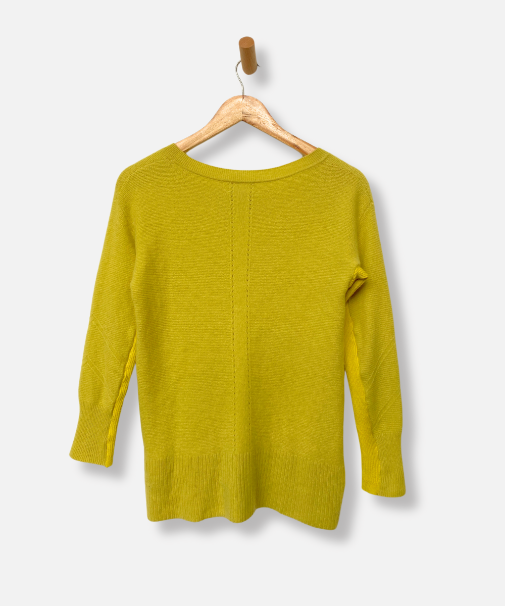 Secondhand cashmere jumper