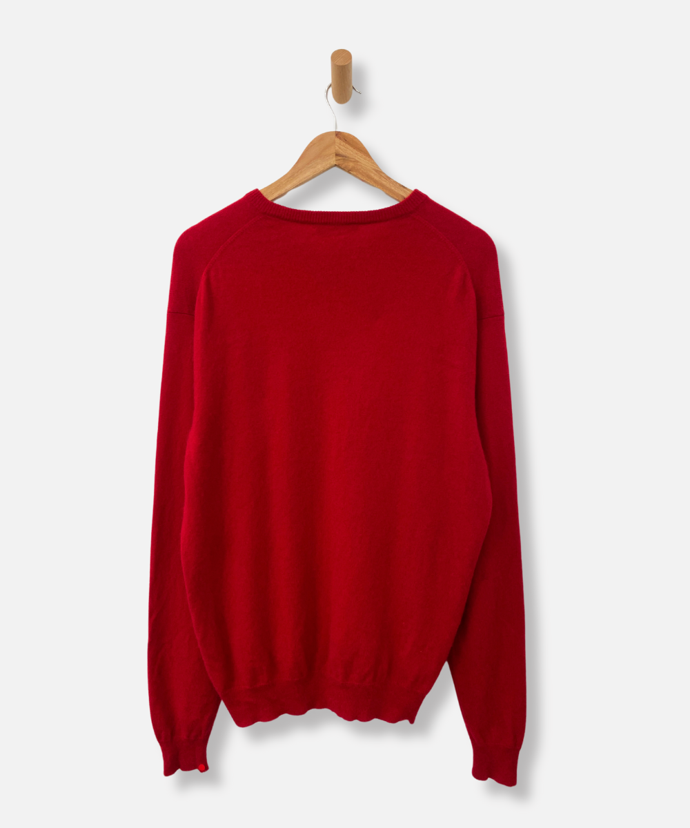 Secondhand cashmere jumper