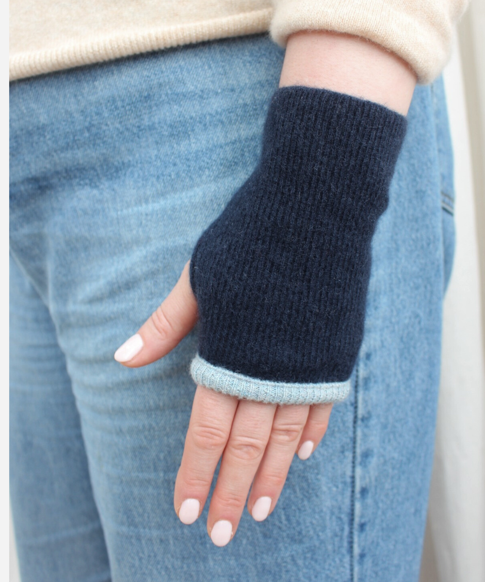 Reclaimed cashmere hand warmers