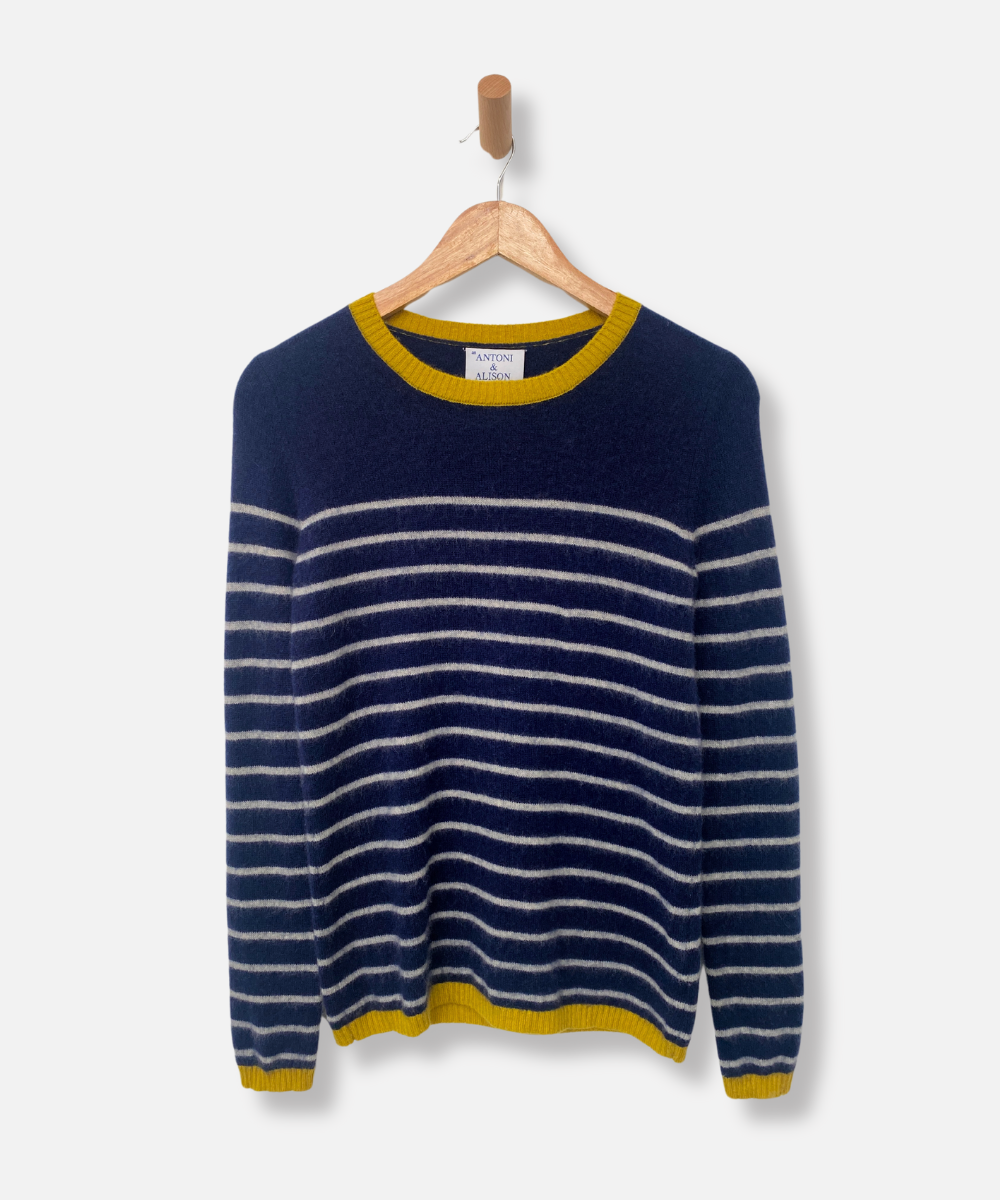 Secondhand cashmere jumper