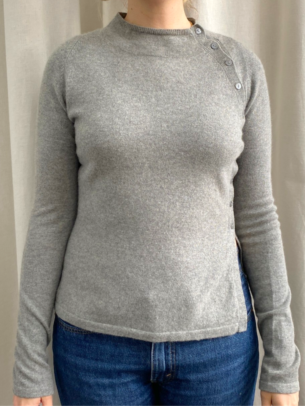 Secondhand cashmere jumper