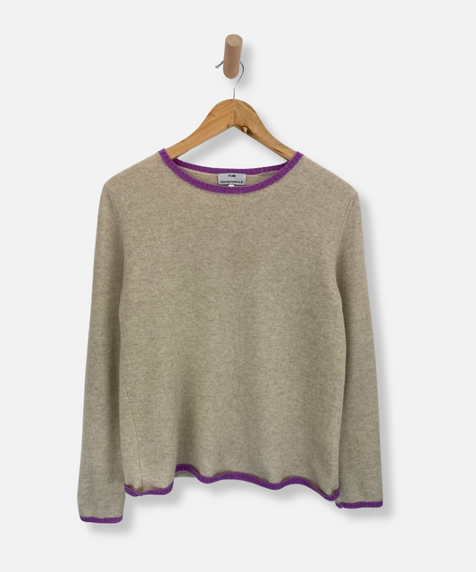 Secondhand cashmere jumper