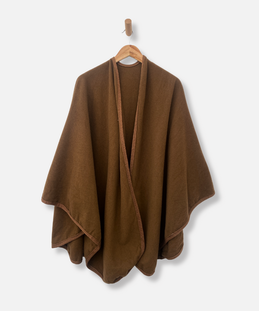 Secondhand cashmere and wool cape