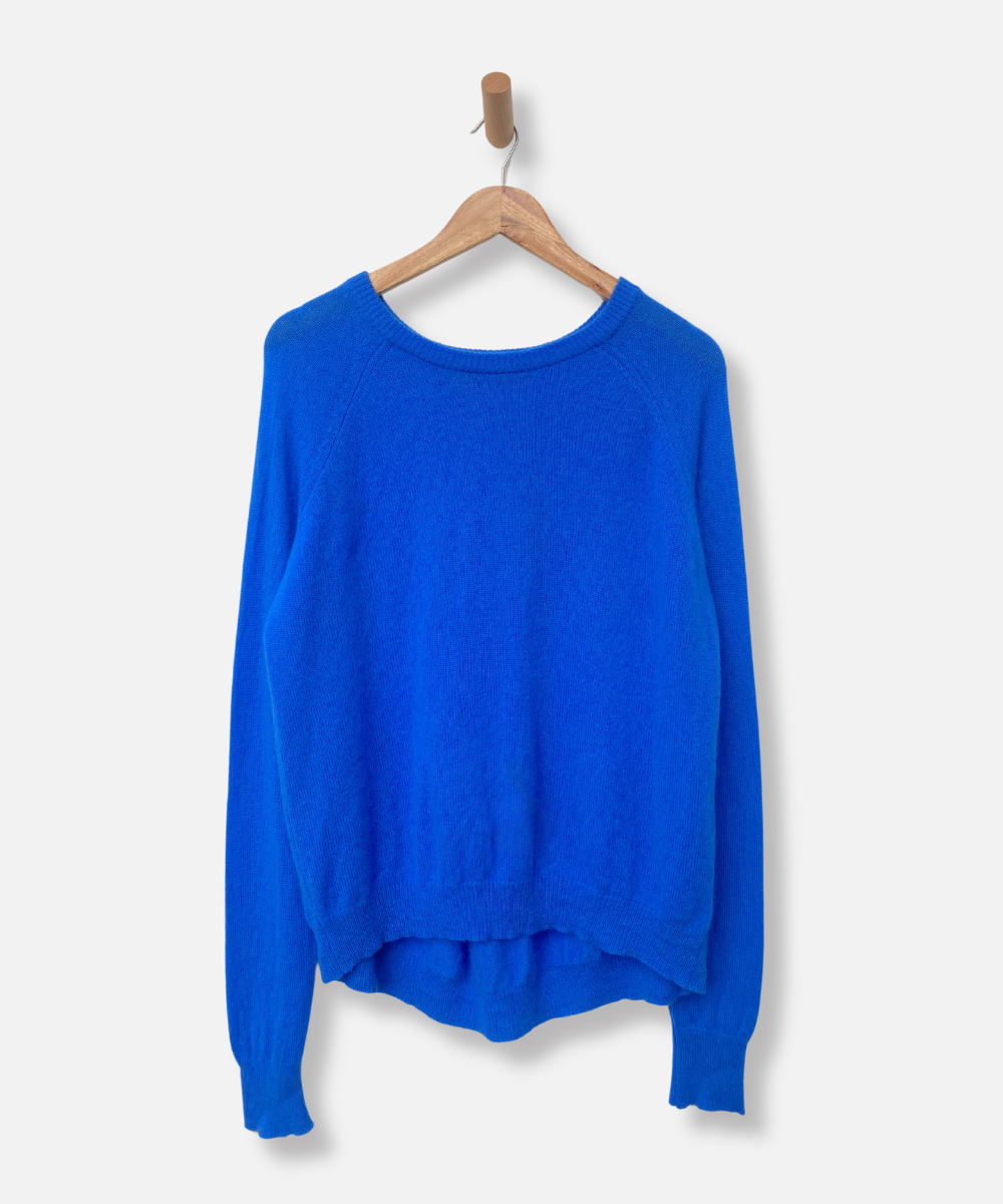 Secondhand cashmere jumper