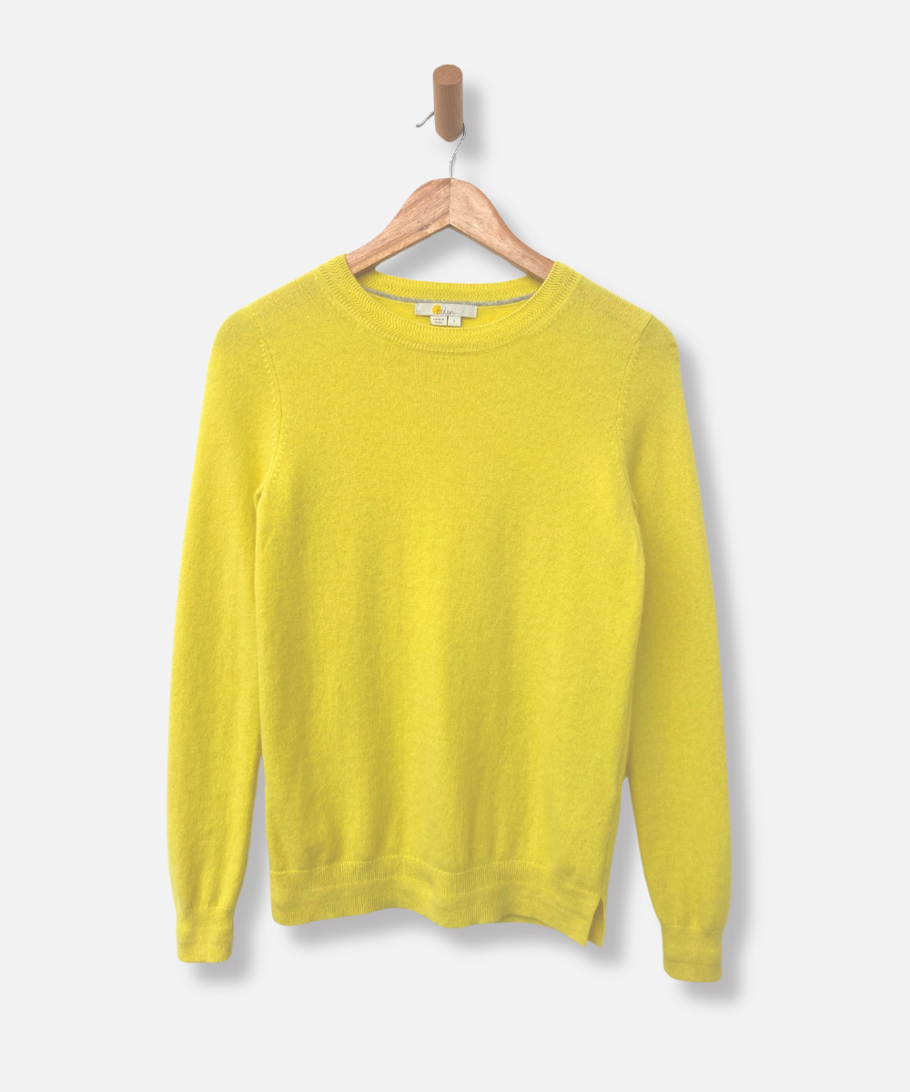 Secondhand cashmere jumper