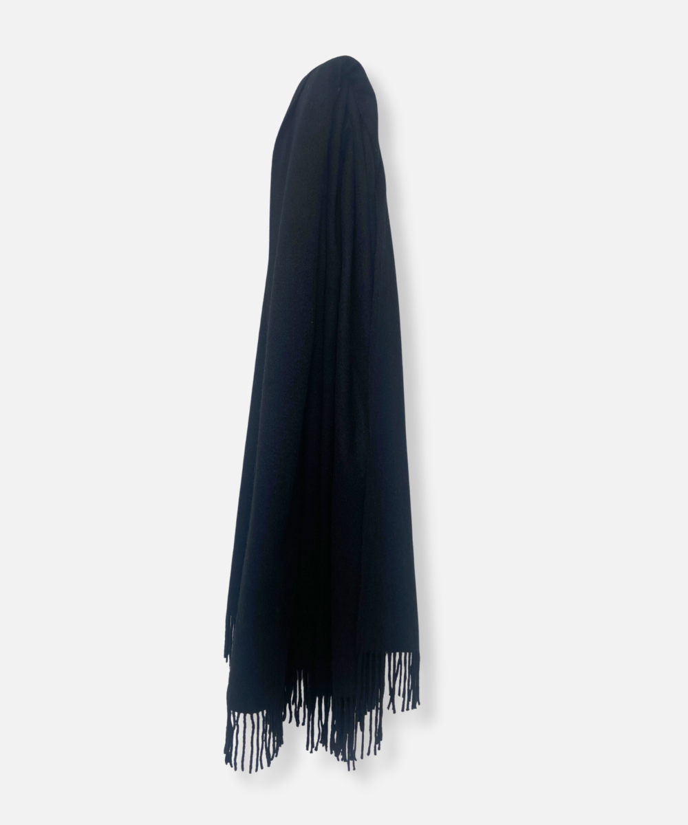 Secondhand cashmere shawl