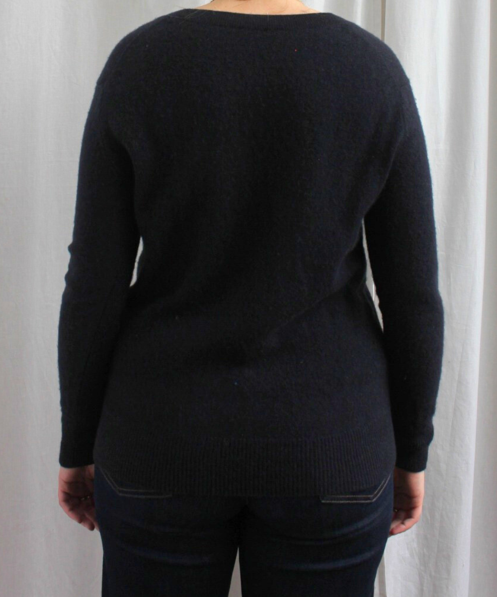 Secondhand cashmere jumper