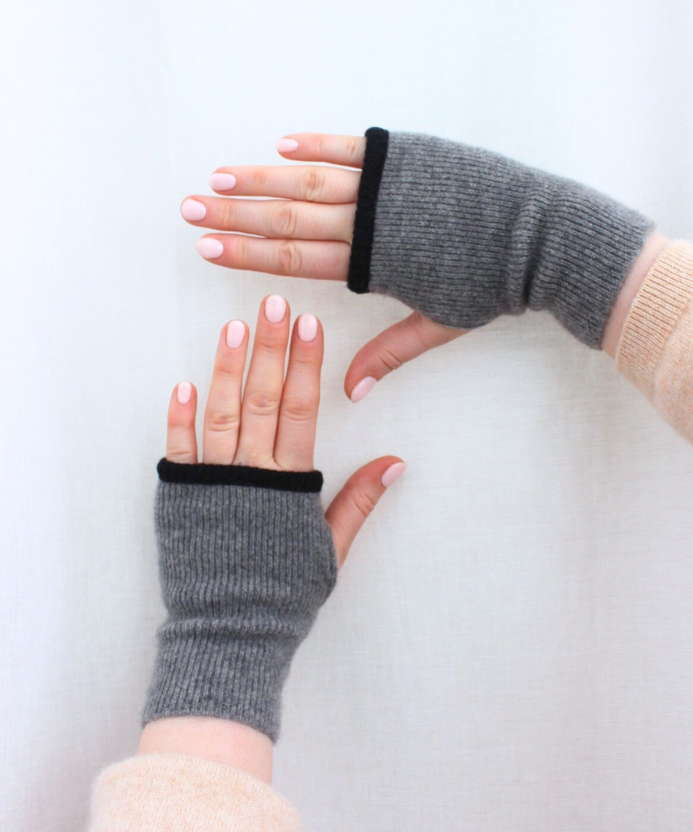 Reclaimed cashmere hand warmers