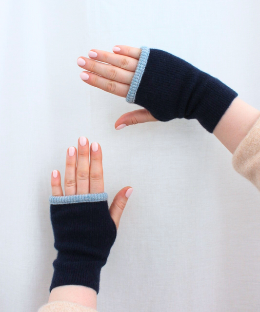 Recycled cashmere hand warmers