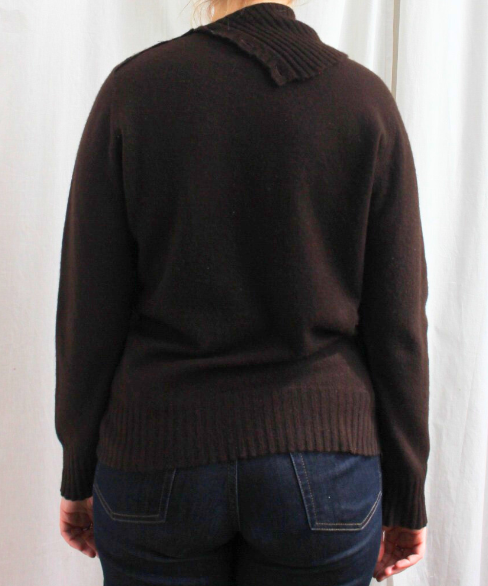 Secondhand cashmere jumper