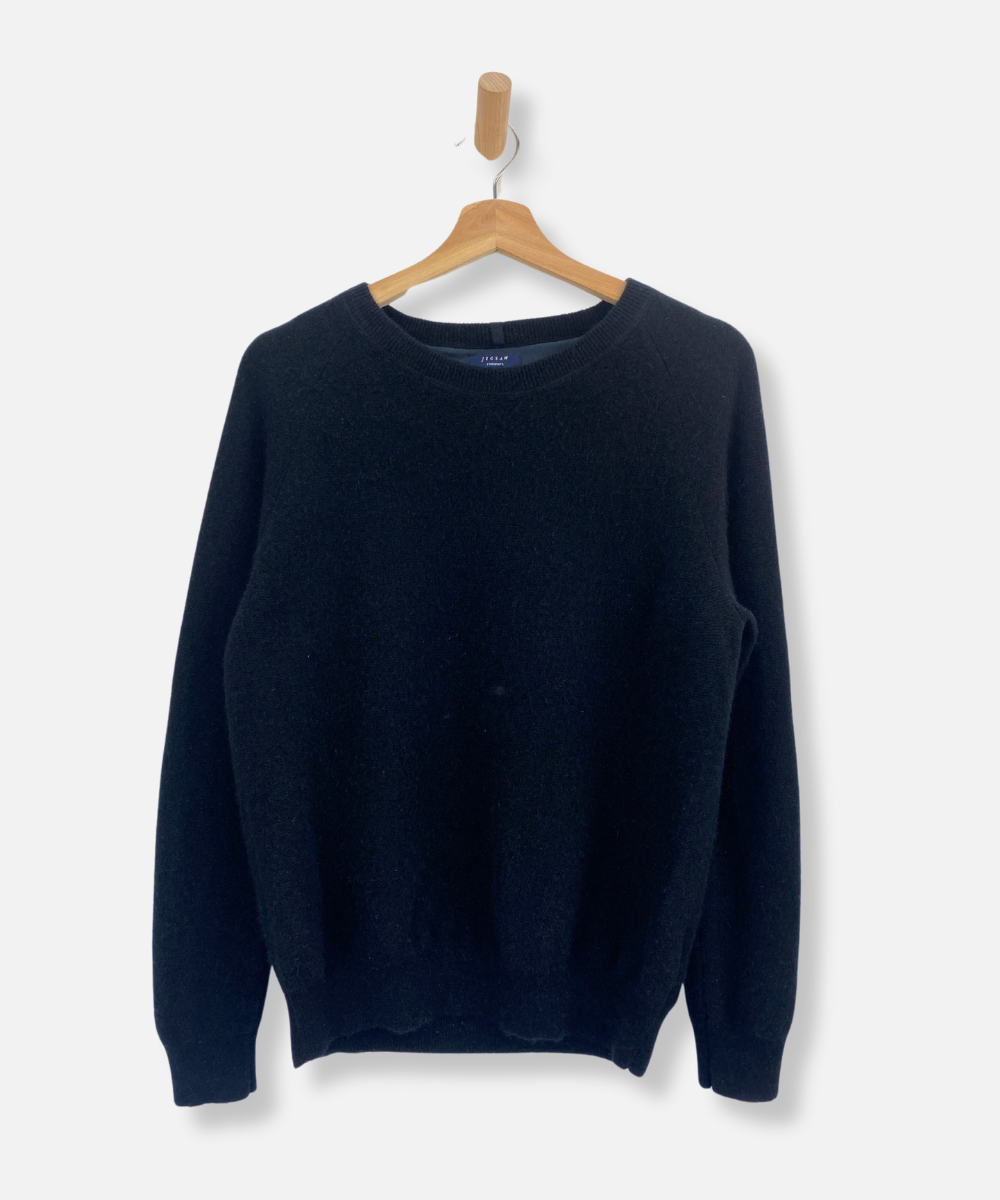 Secondhand cashmere jumper