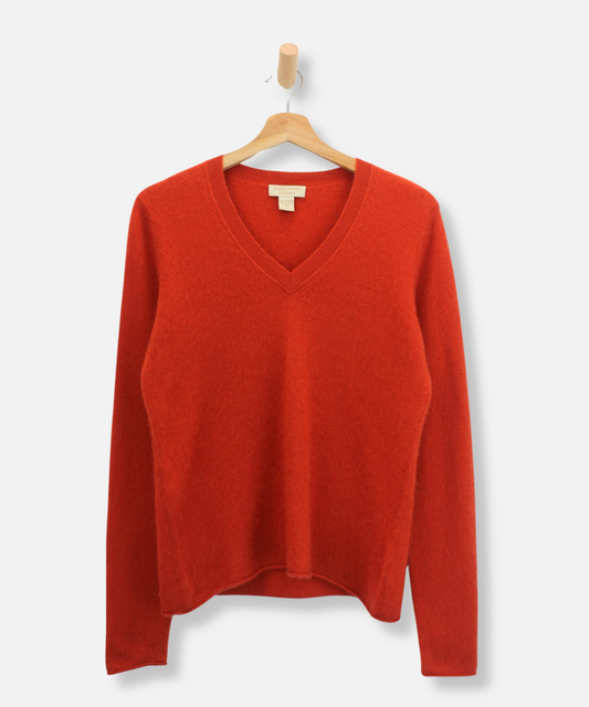 Secondhand cashmere jumper