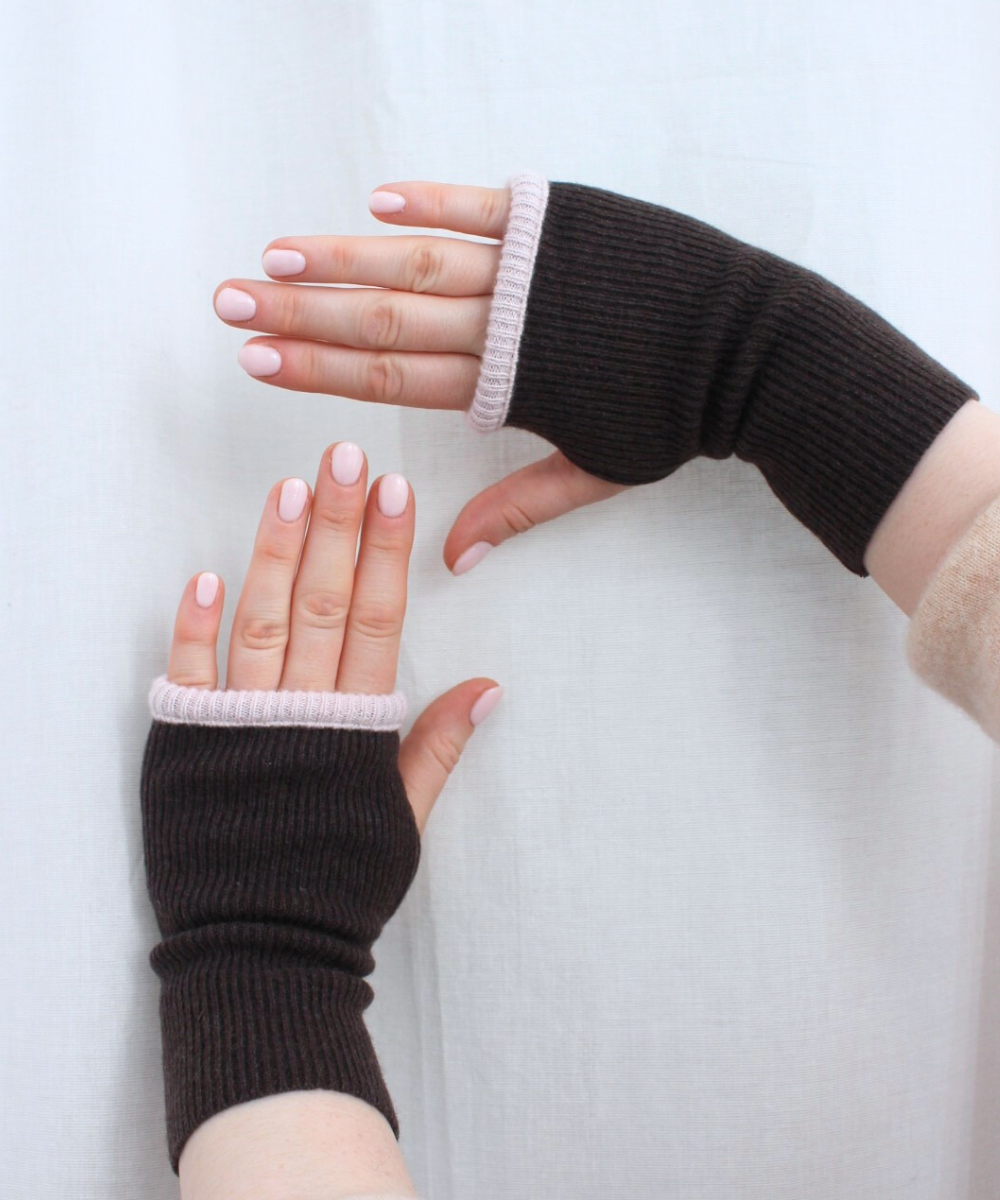 Reclaimed cashmere hand warmers