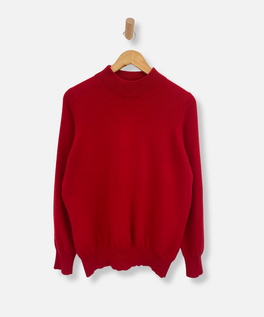 Secondhand cashmere jumper