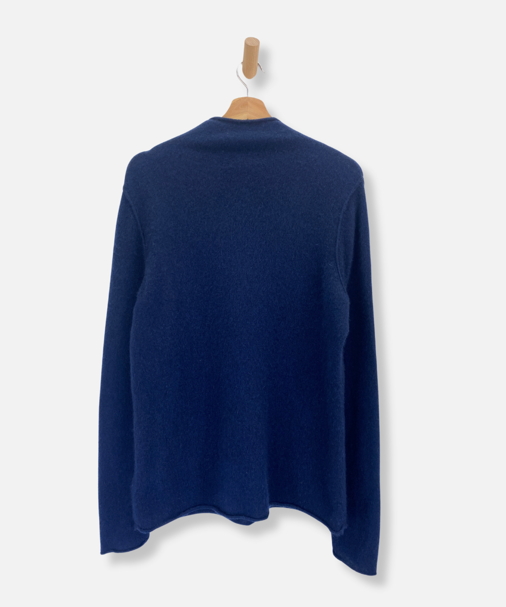 Secondhand cashmere jumper