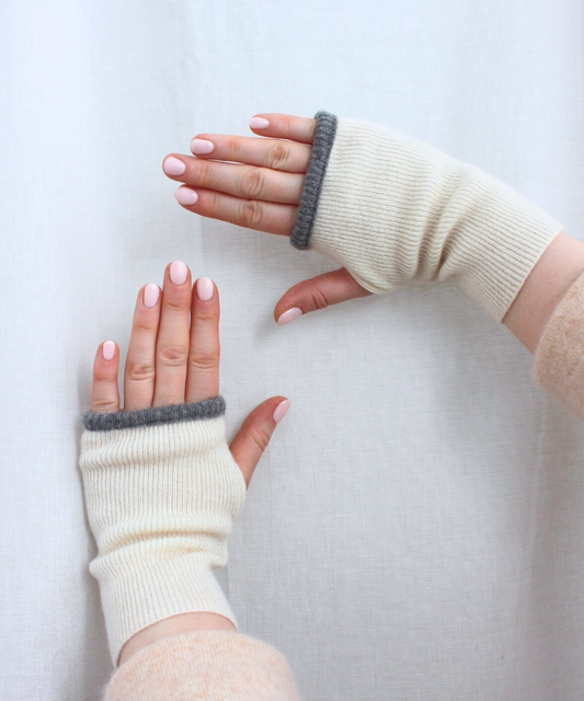 Recycled cashmere hand warmers