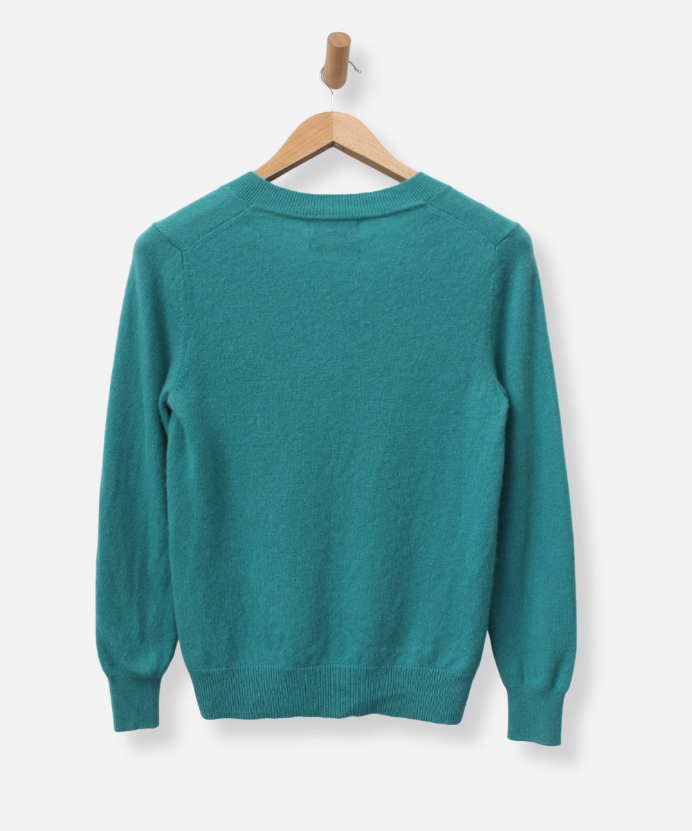 Secondhand cashmere jumper