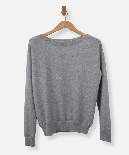 Secondhand cashmere jumper