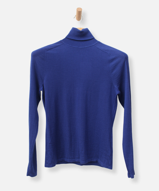 Secondhand cashmere jumper
