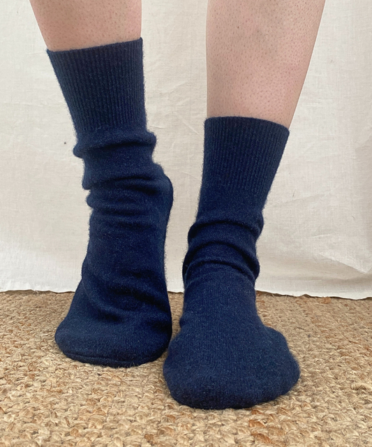 Reclaimed cashmere bed socks