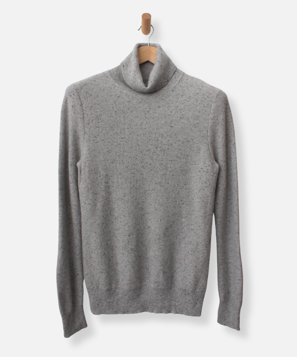 Secondhand cashmere jumper
