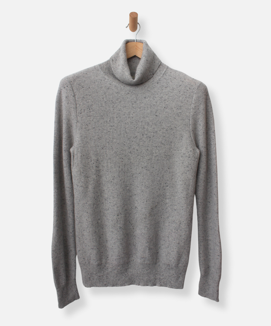 Secondhand cashmere jumper