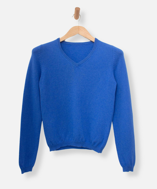 Secondhand cashmere jumper