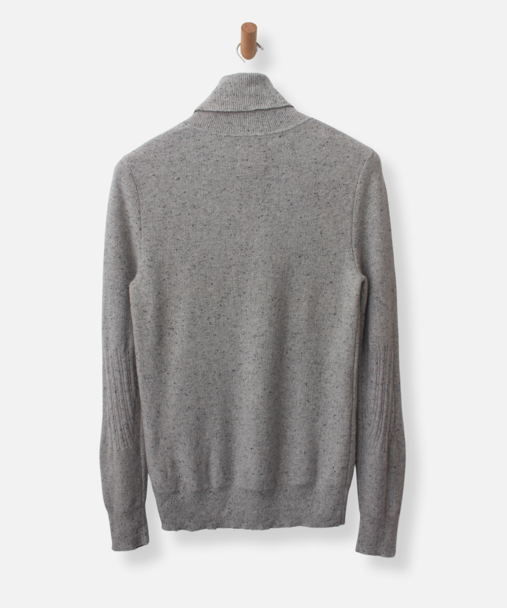 Secondhand cashmere jumper