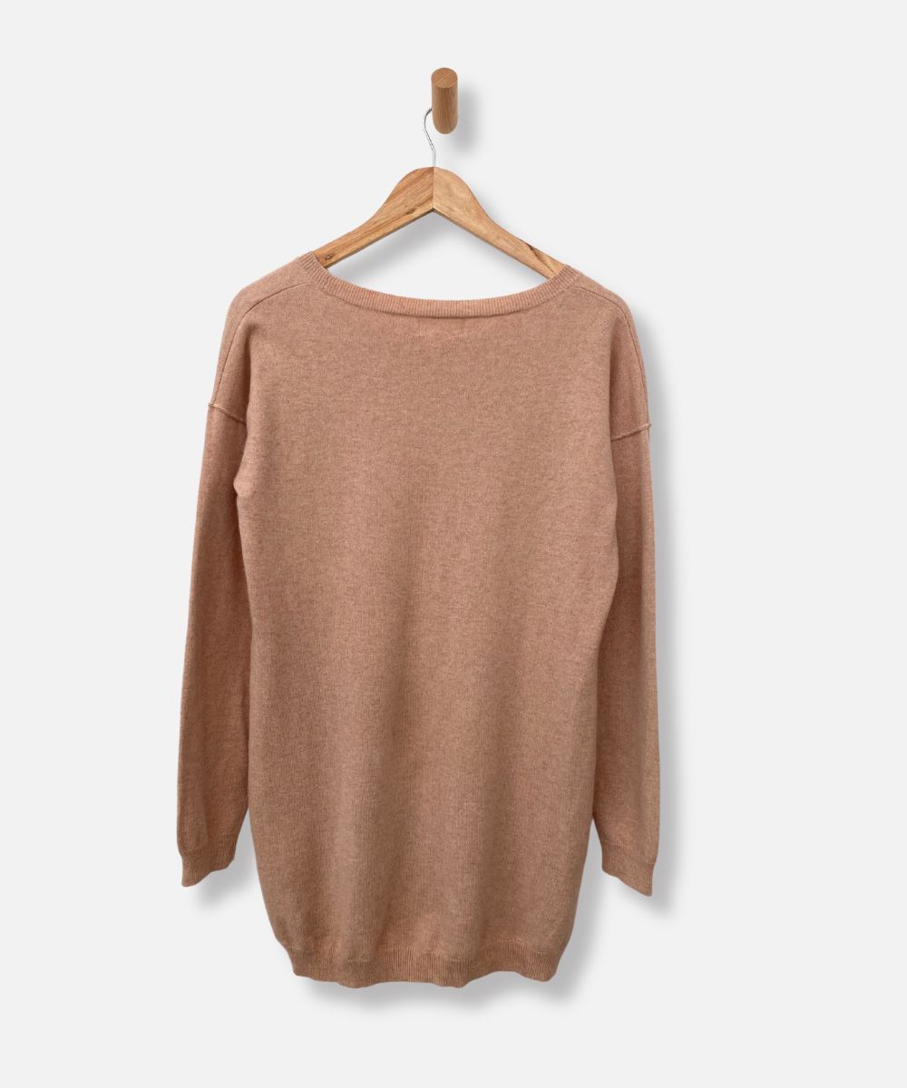 Secondhand cashmere jumper