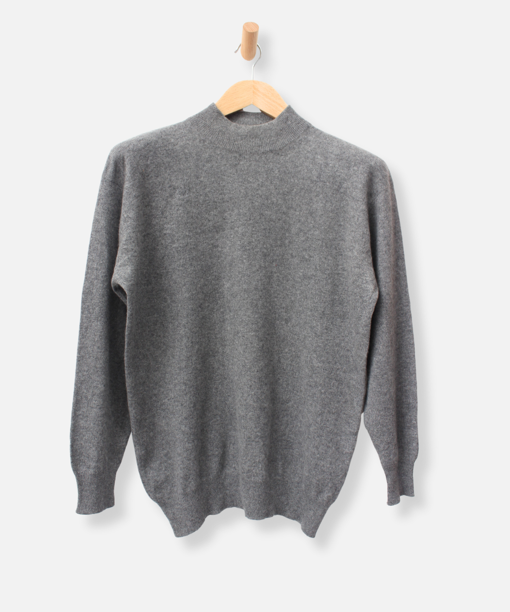 Secondhand cashmere jumper