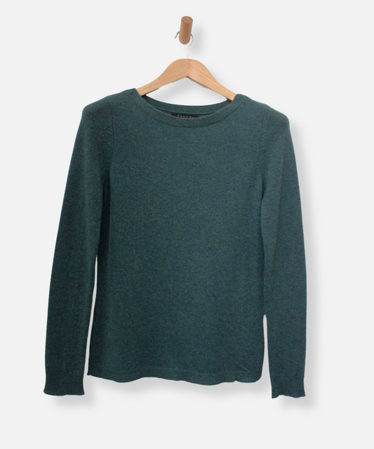 Secondhand cashmere jumper