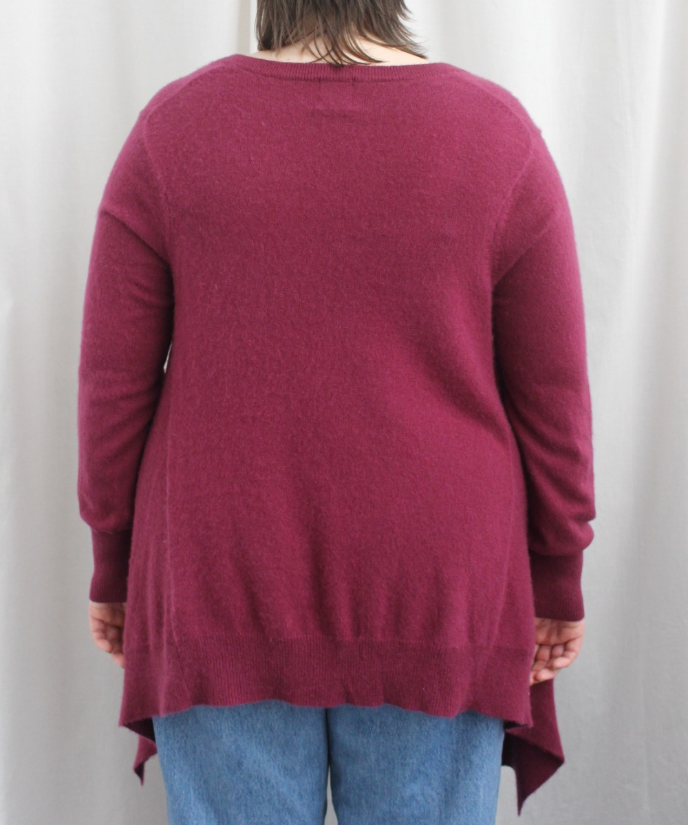 Secondhand cashmere jumper