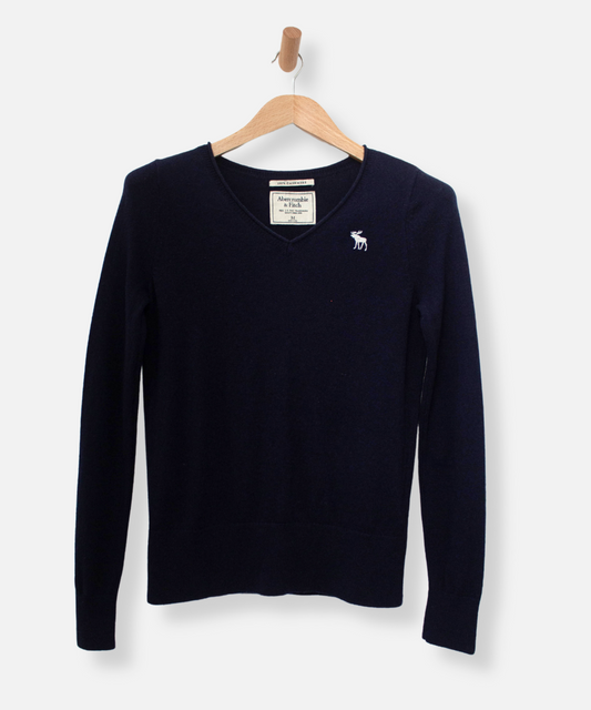 Secondhand cashmere jumper