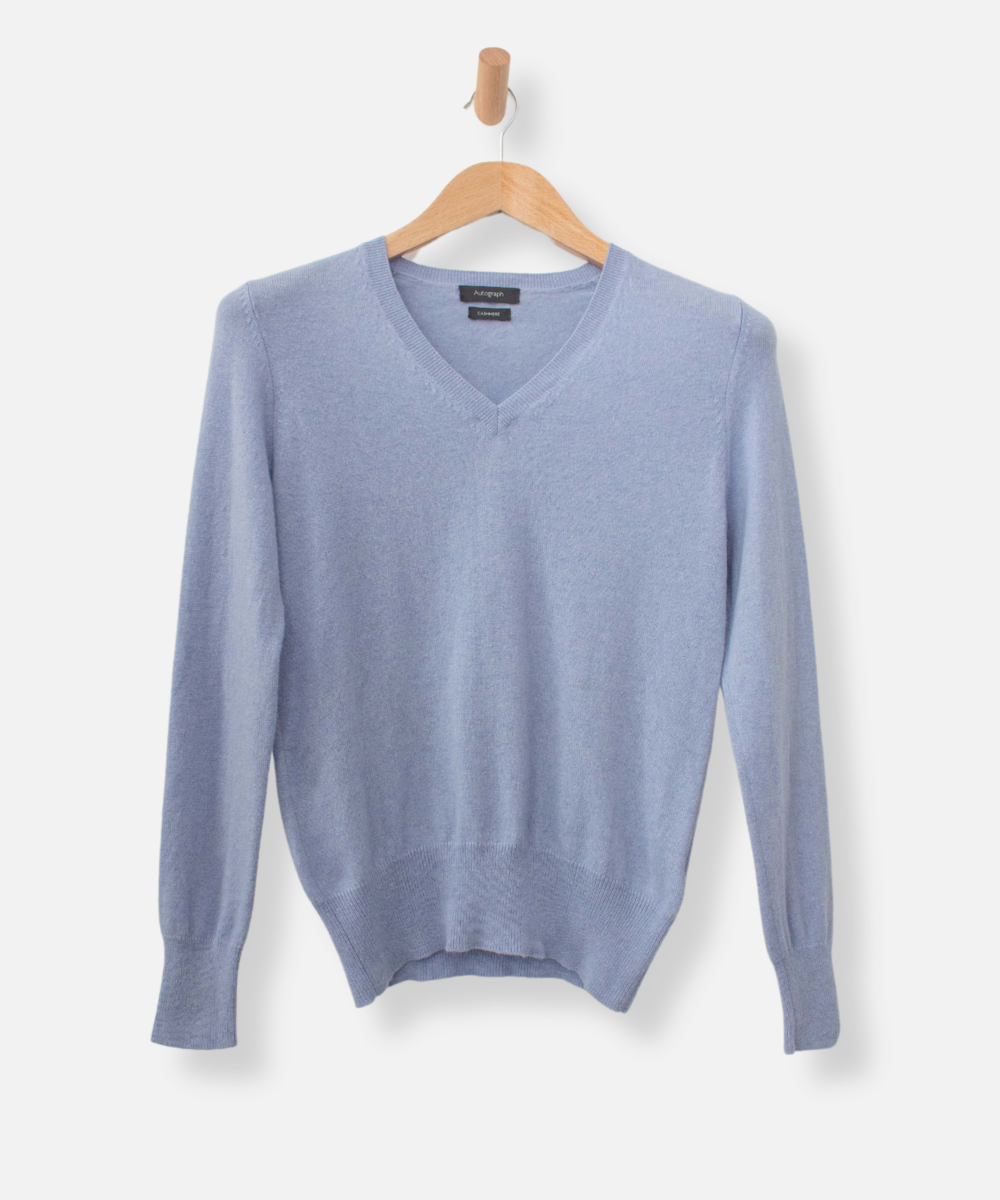 Secondhand cashmere jumper