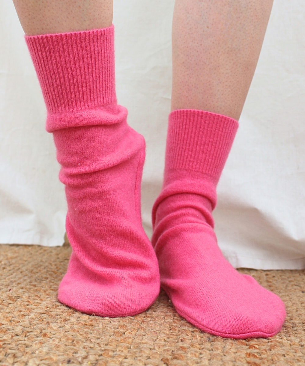 Reclaimed cashmere socks