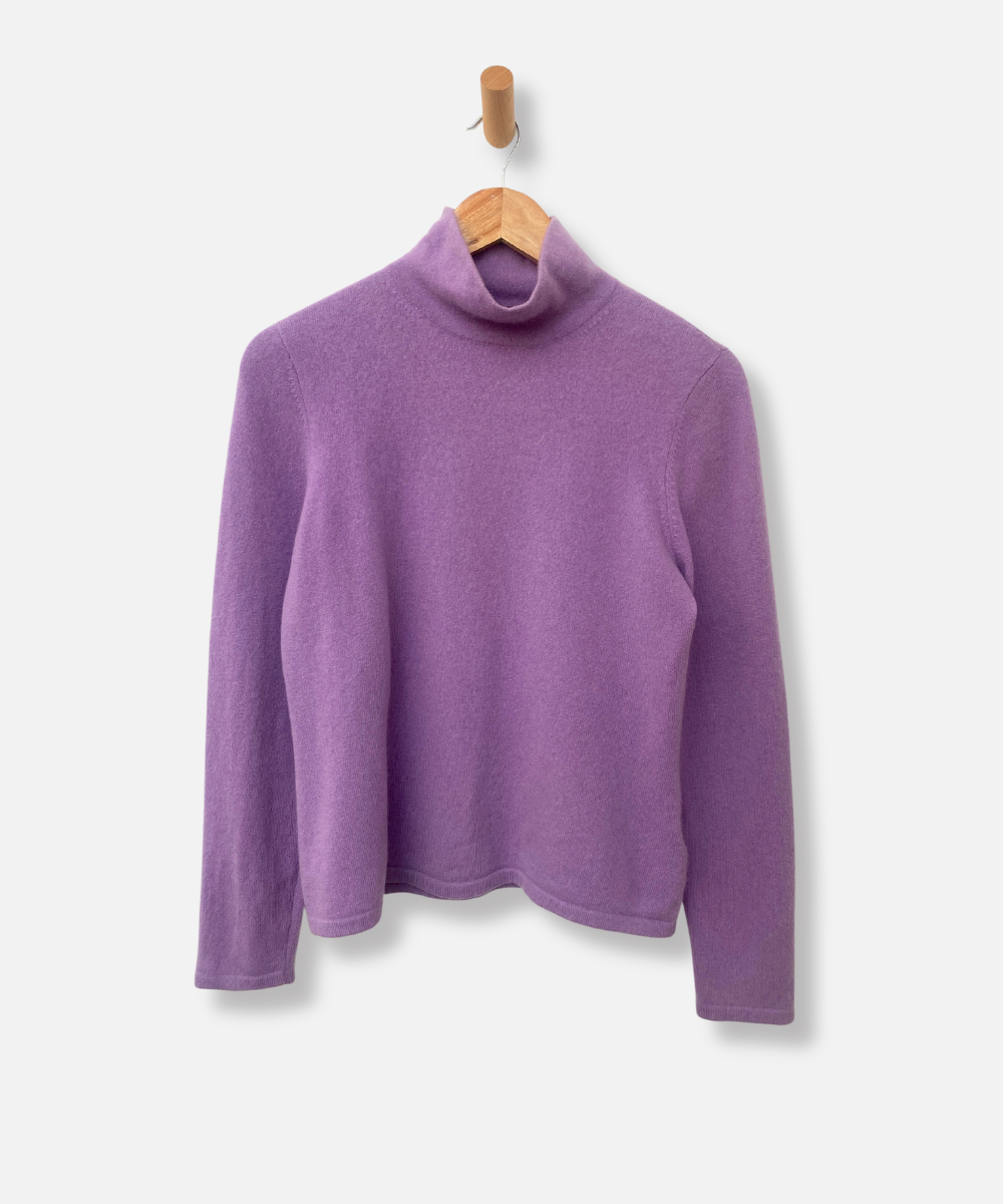 Secondhand cashmere jumper